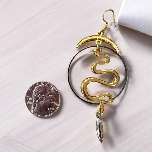 Chic Black, Gold, and Silver Toned Boho Snake Earrings Witchy - Picture 16 of 16